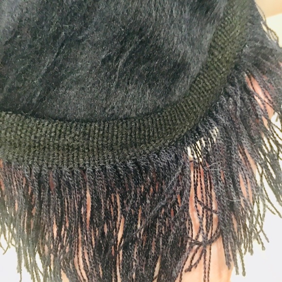 New Luxurious Alpaca Wool Andean Cape! - Picture 5 of 5